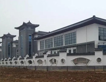 景区彩石瓦2.jpg 景区彩石瓦2.jpg