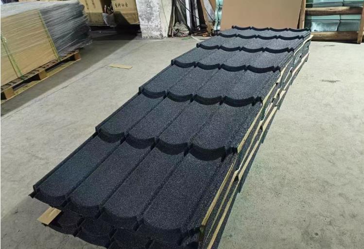 彩石瓦.jpg 彩石瓦.jpg